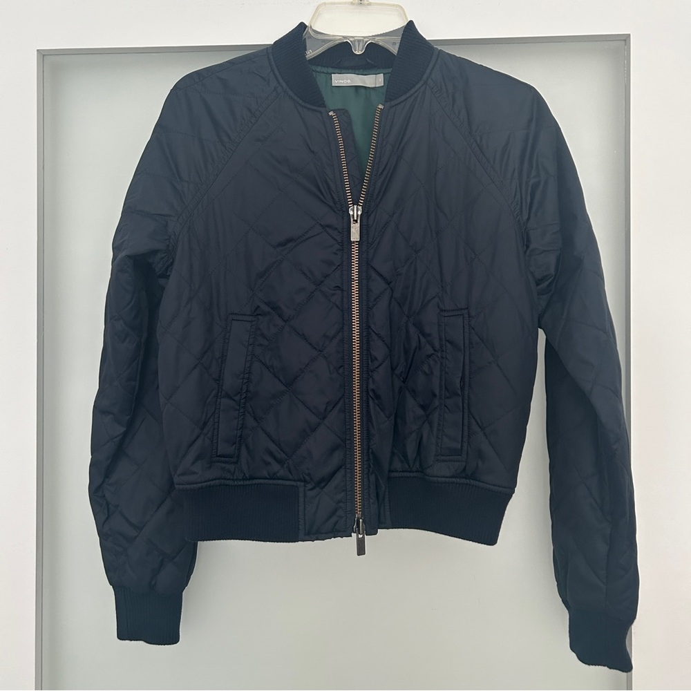 NEW Vince quilted bomber zip jacket in Costal Blue navy XS - Picture 4 of 8